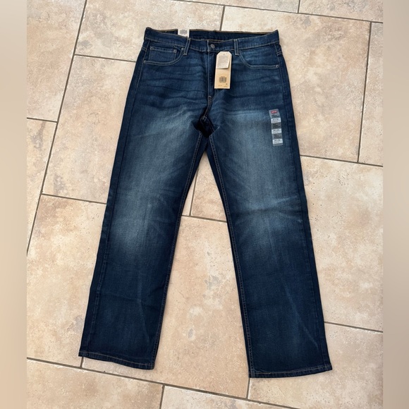 NWT Levi's Straight Fit Men's Jeans 34x34 - Picture 1 of 3